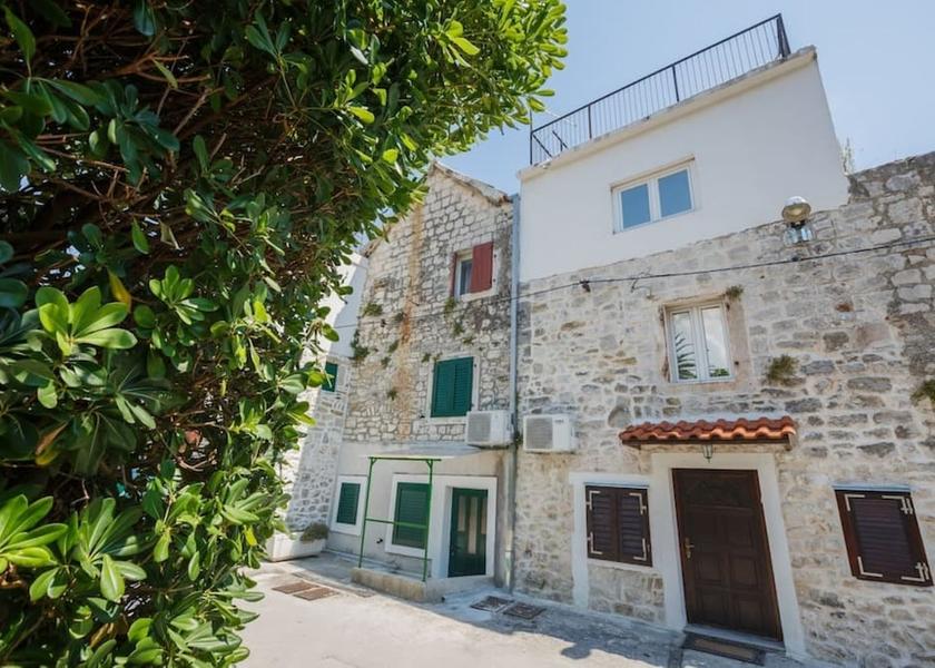 Split-Dalmatia Kastela Exterior Detail