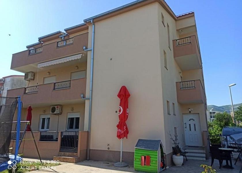 Split-Dalmatia Kastela Exterior Detail