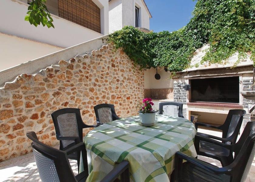 Split-Dalmatia Bol Terrace