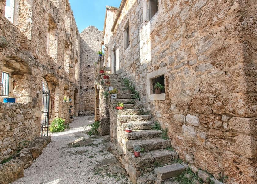 Split-Dalmatia Bol Point of interest