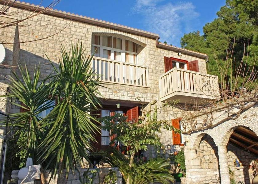 Split-Dalmatia Bol Exterior Detail