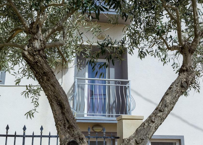 Lika-Senj Novalja Exterior Detail