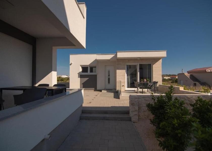 Lika-Senj Novalja Terrace
