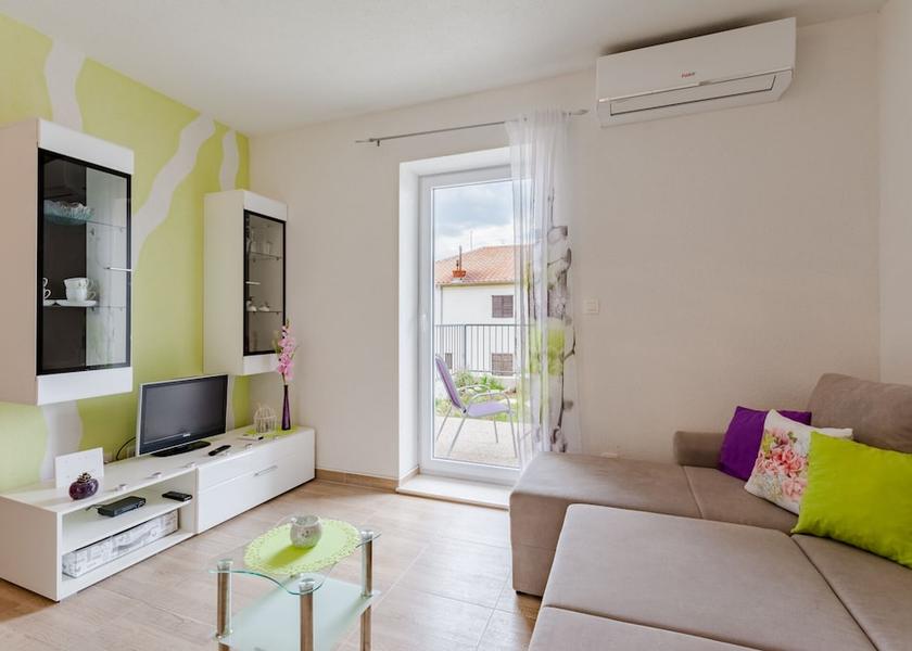 Split-Dalmatia Solin Living Area