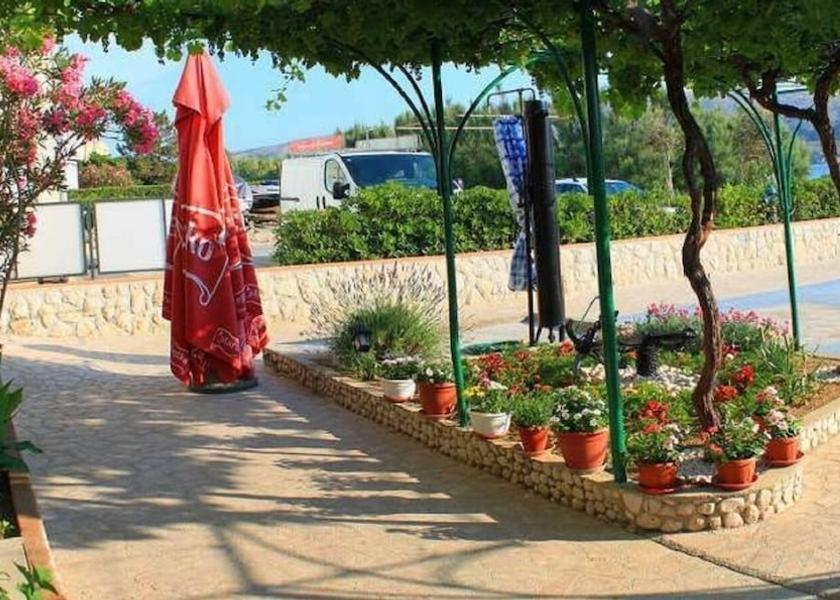 Zadar-Northern Dalmatia Pag Exterior Detail