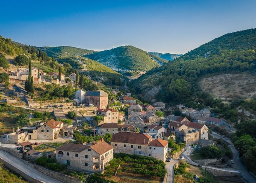 Split-Dalmatia Postira Exterior Detail