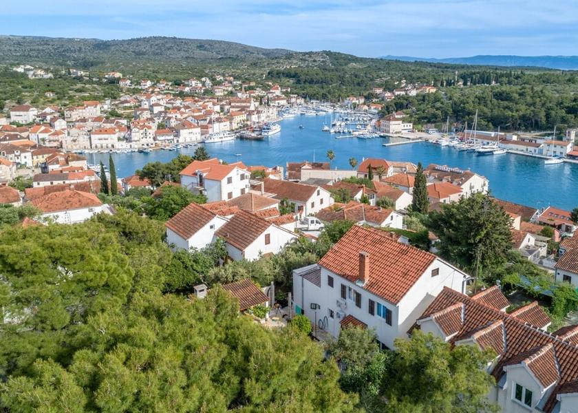 Split-Dalmatia Milna Aerial View