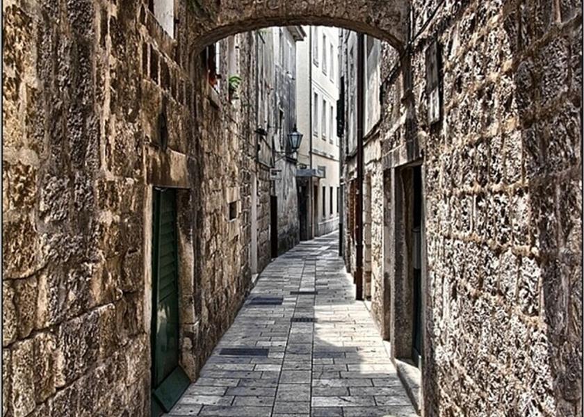Split-Dalmatia Stari Grad Exterior Detail