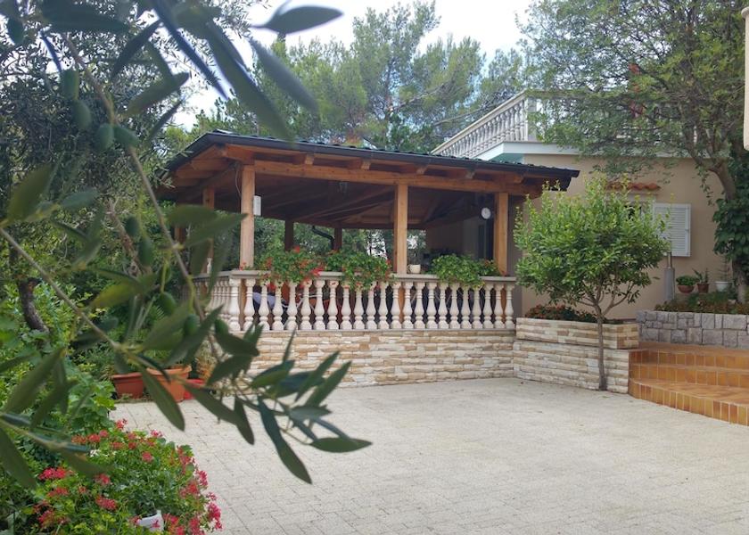 Primorje-Gorski Kotar Dobrinj Exterior Detail