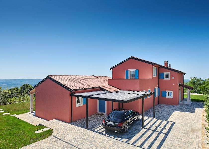 Istria (county) Oprtalj Facade