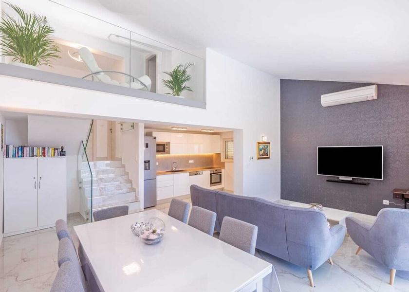 Dubrovnik - Southern Dalmatia Zupa dubrovacka Interior Entrance