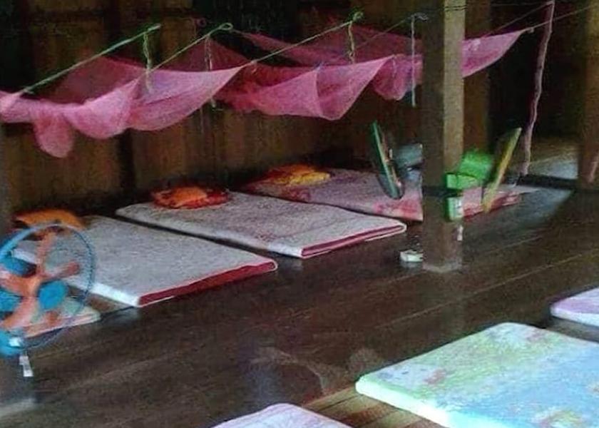 Kampong Thom Prasat Sambour Room