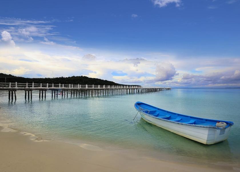 Preah Sihanouk Koh Rong Sanloem Beach/ocean view