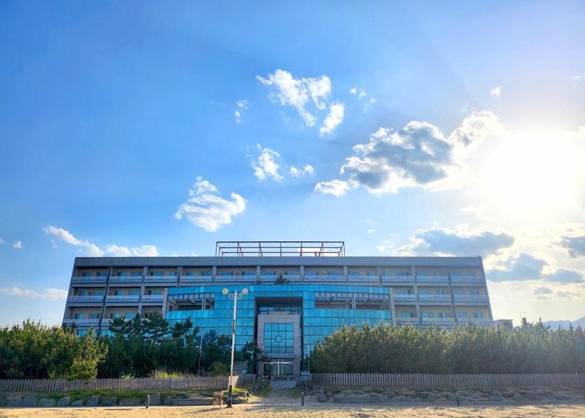 Gangwon Yangyang Facade