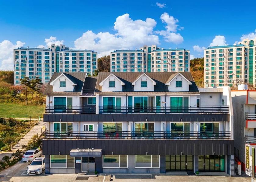 Gangwon Yangyang Exterior Detail