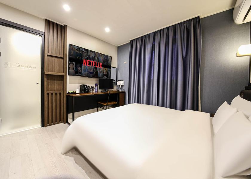 South Gyeongsang Changwon Suite