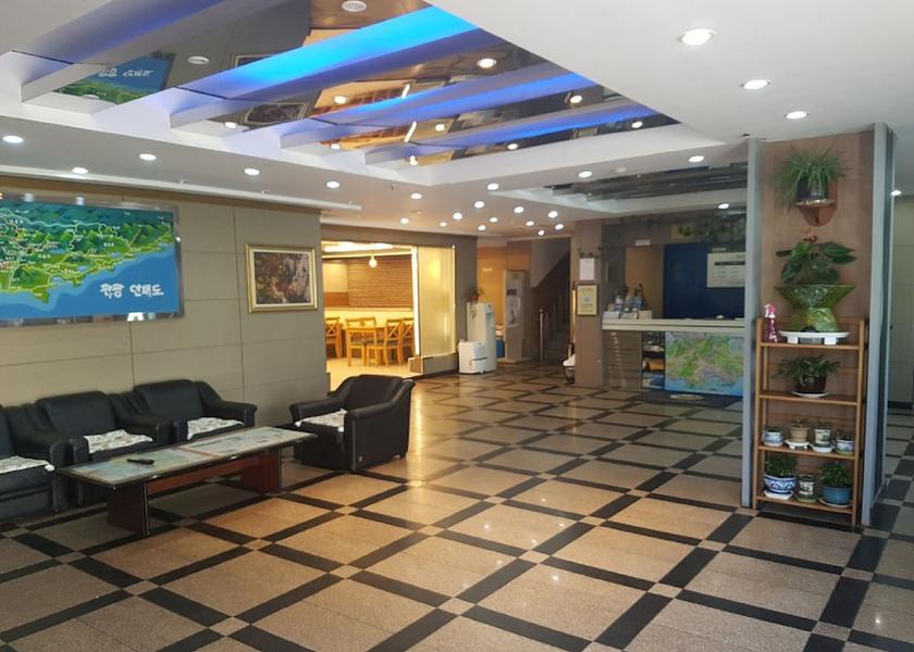 Gangwon Sokcho Interior Entrance