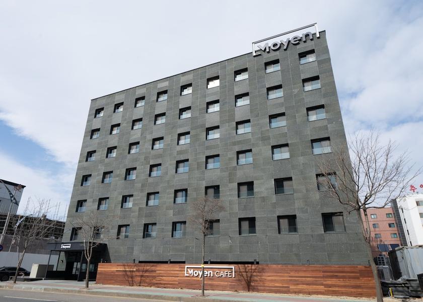 Gangwon Sokcho Exterior Detail