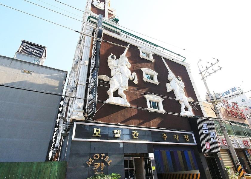 South Jeolla Suncheon Exterior Detail