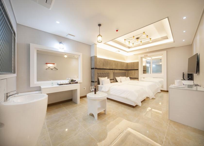South Jeolla Yeongam Room
