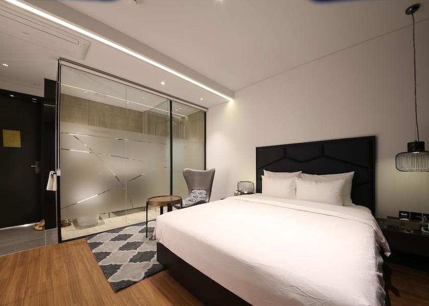 Jeonbuk Jeonju Room