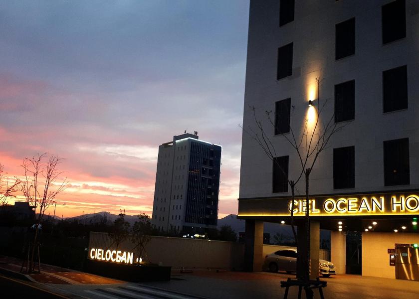  Busan Hotel Exterior