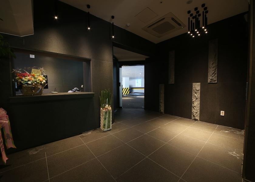  Busan Lobby
