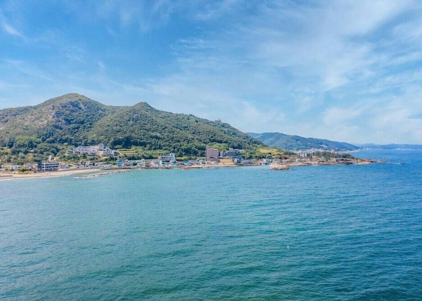 North Gyeongsang Yeongdeok Exterior Detail