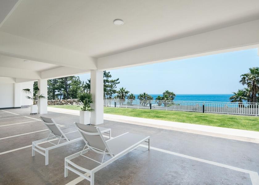  Seogwipo Exterior Detail