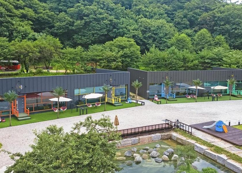 Gyeonggi Pocheon Exterior Detail