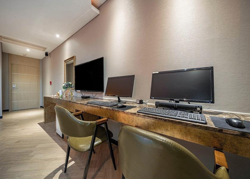 Gyeonggi Hwaseong Room