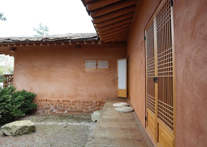 Daegu Terrace/patio