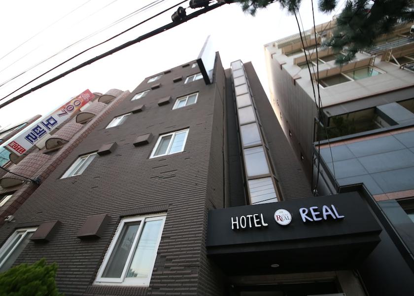 Gyeonggi Gunpo Exterior Detail