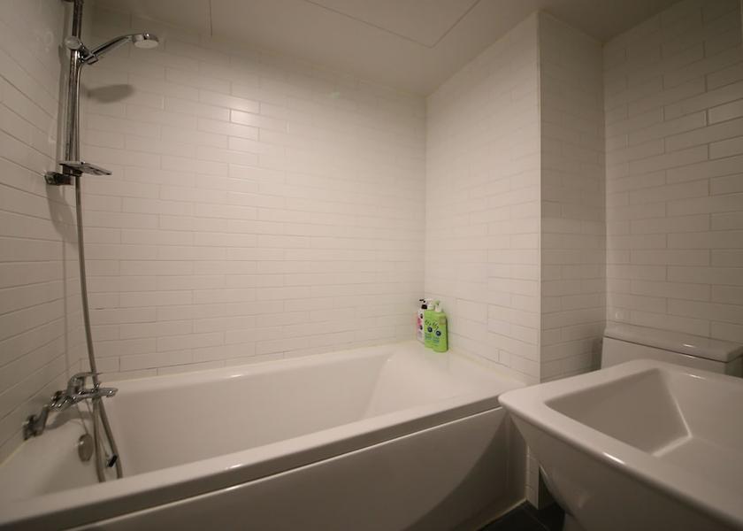 Gyeonggi Gunpo Bathroom