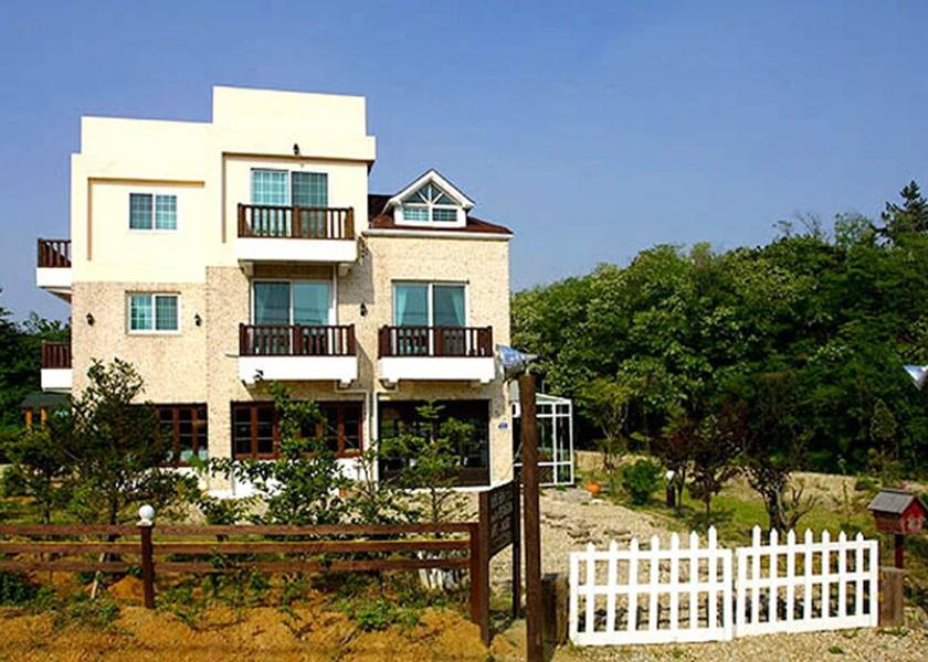Gangwon Donghae Exterior Detail