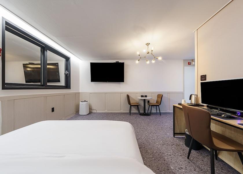 South Chungcheong Cheonan Room