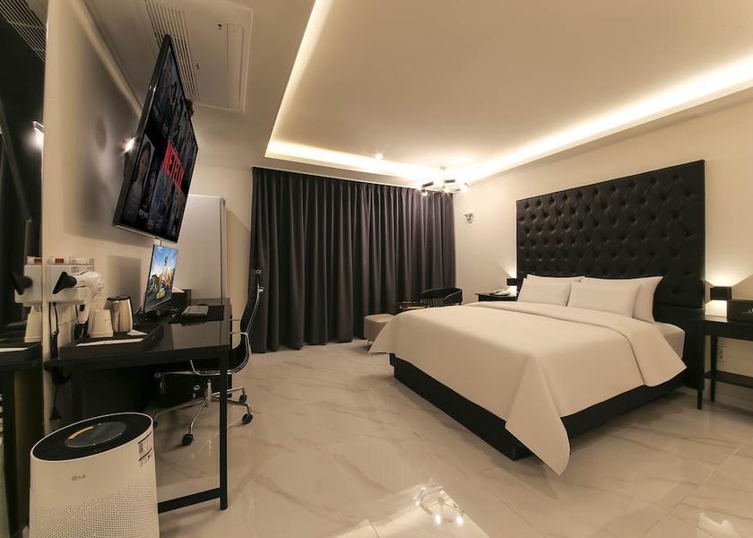 South Chungcheong Cheonan Room