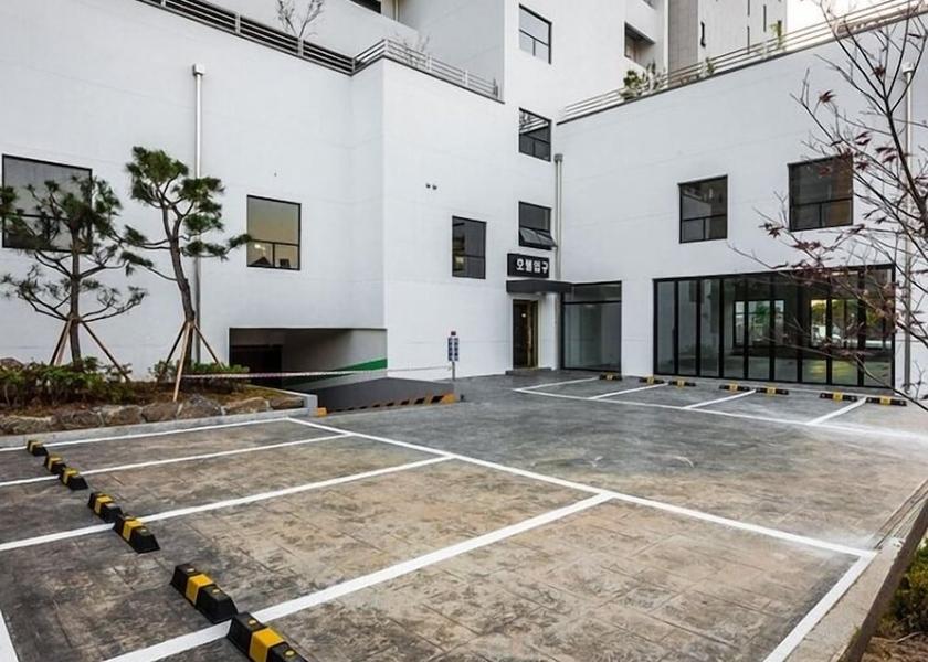 South Chungcheong Boryeong Parking