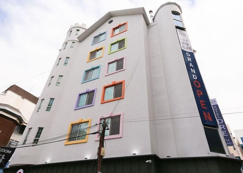  Daejeon Exterior Detail