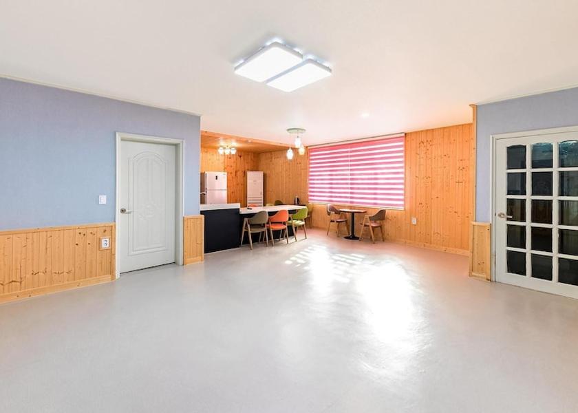 Gyeonggi Namyangju Room