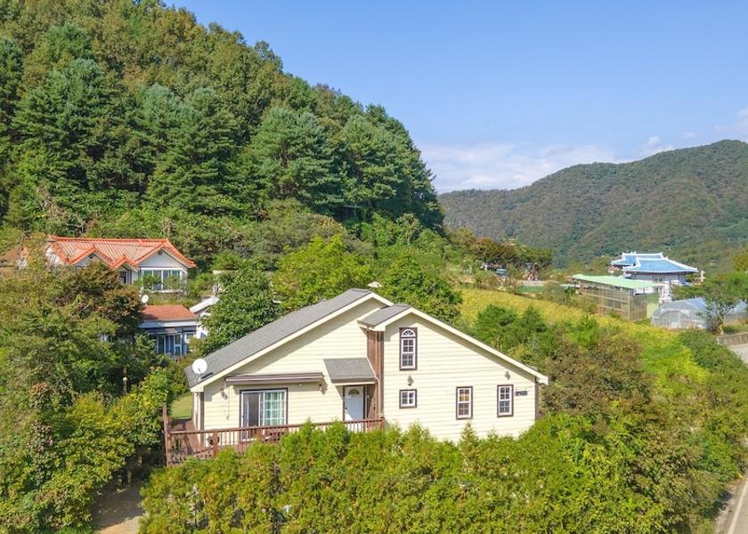 Gangwon Hongcheon Exterior Detail