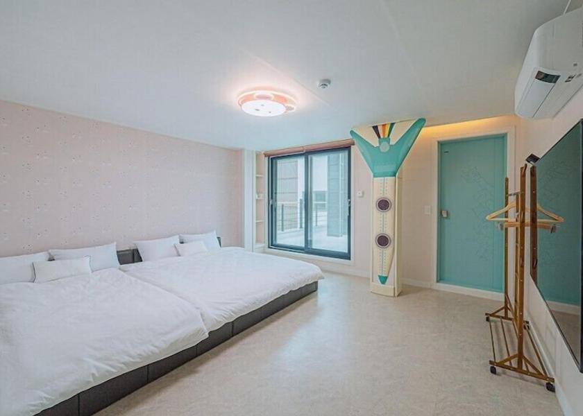 South Chungcheong Taean Room