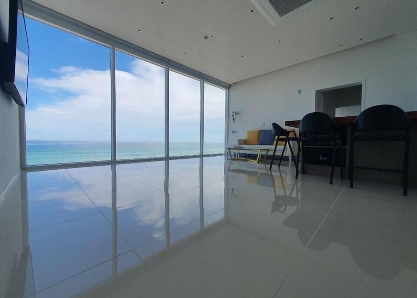 North Gyeongsang Pohang Room