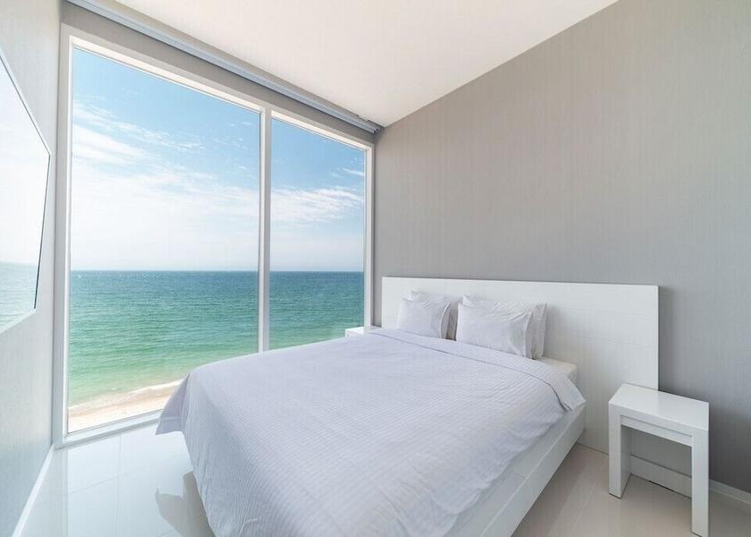 North Gyeongsang Pohang Room