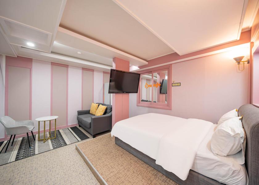 North Gyeongsang Pohang Sweet Beauty  Exclusive room for lodging (Beauty SET (Dyson Airwrap + Dyson Air Straight) (+Merry