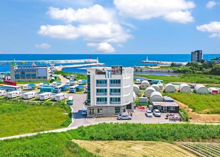 Gangwon Gangneung Exterior Detail