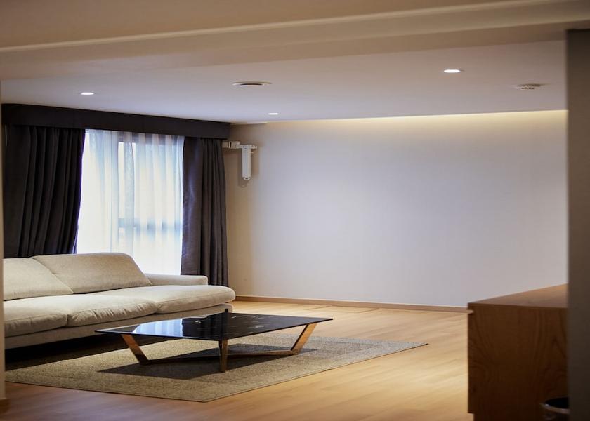 South Jeolla Yeonggwang Room