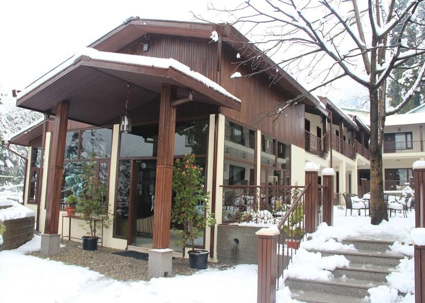 Uttarakhand Nainital Hotel Exterior
