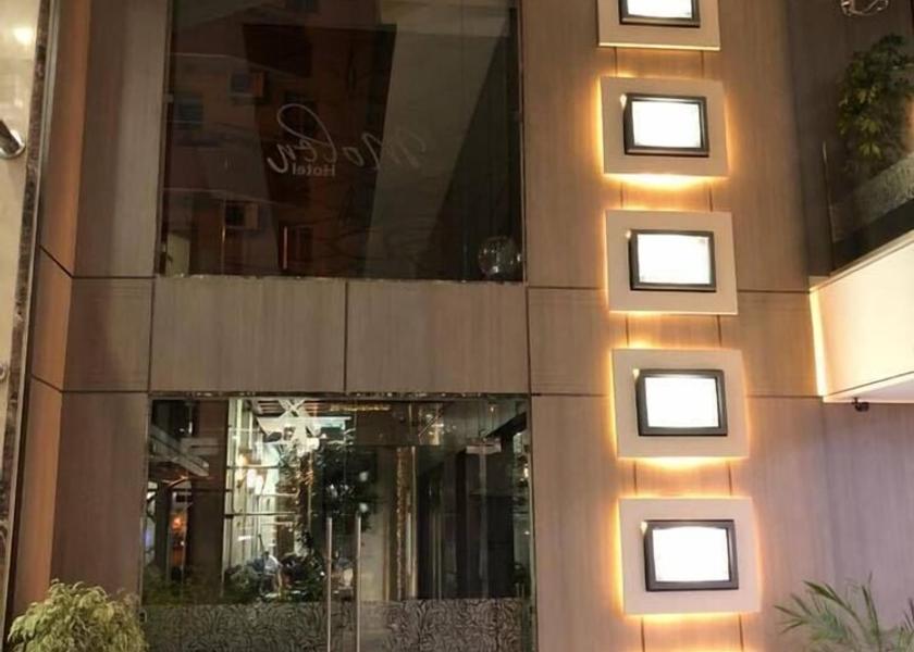 Oriental Nador Property entrance