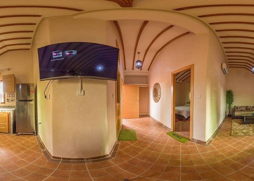  Afourer Interior Entrance